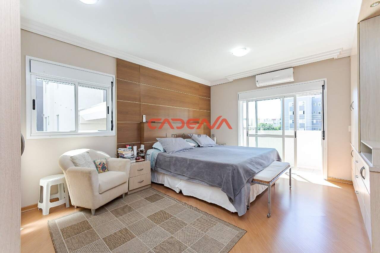 Casa à venda no Ahu: 
