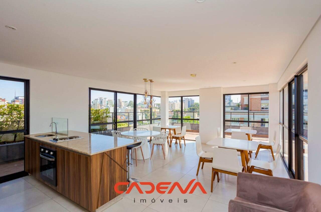 Apartamento à venda no Mercês: 