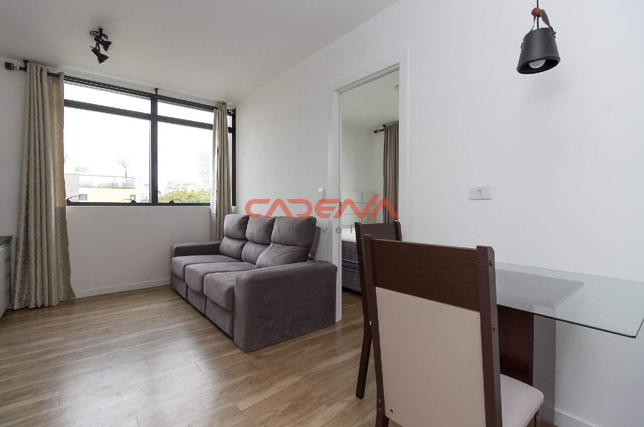 Apartamento à venda no Mercês: 