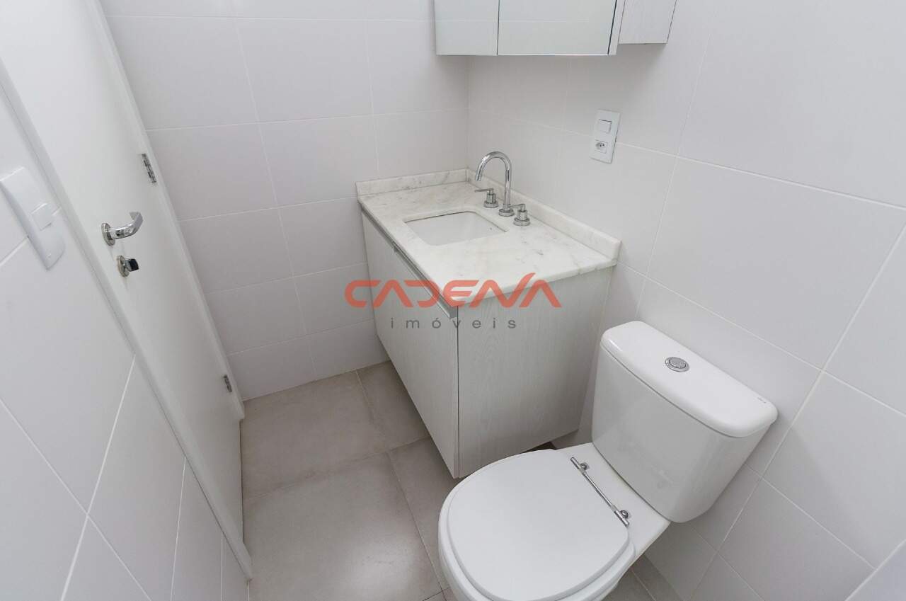 Apartamento à venda no Mercês: 