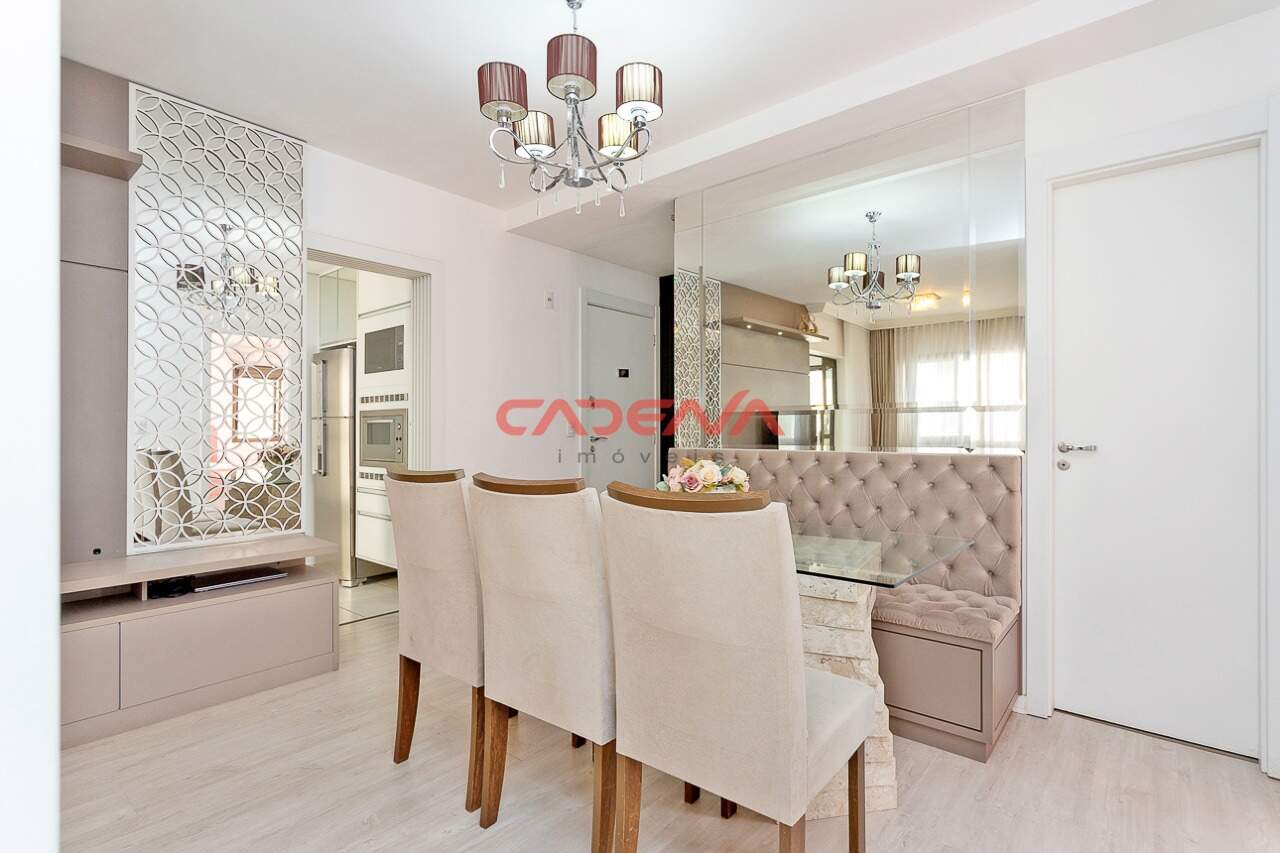 Apartamento à venda no Capão Raso: 