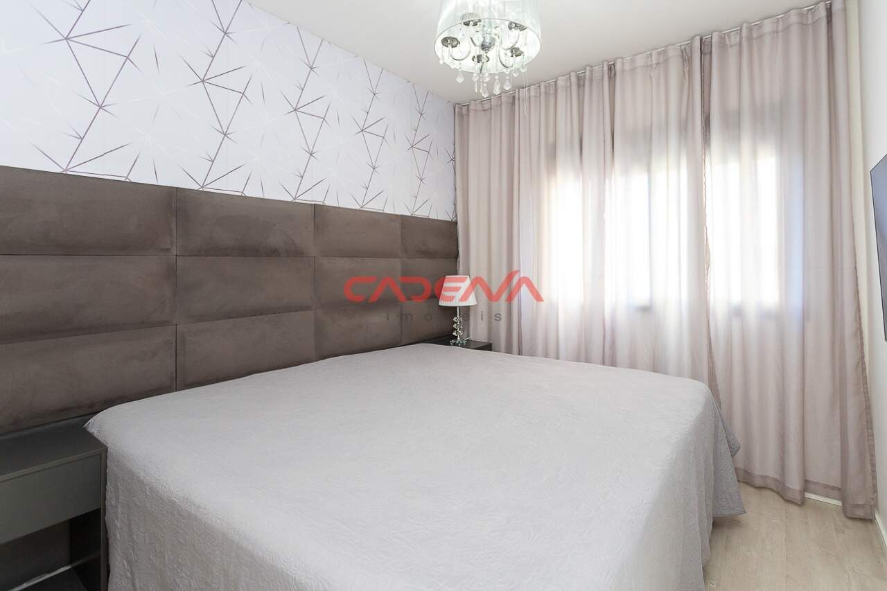Apartamento à venda no Capão Raso: 