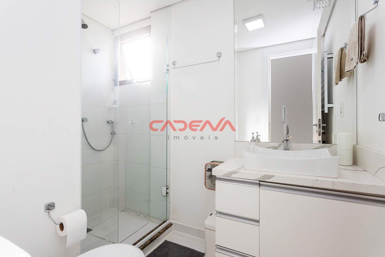 Apartamento à venda no Capão Raso: 