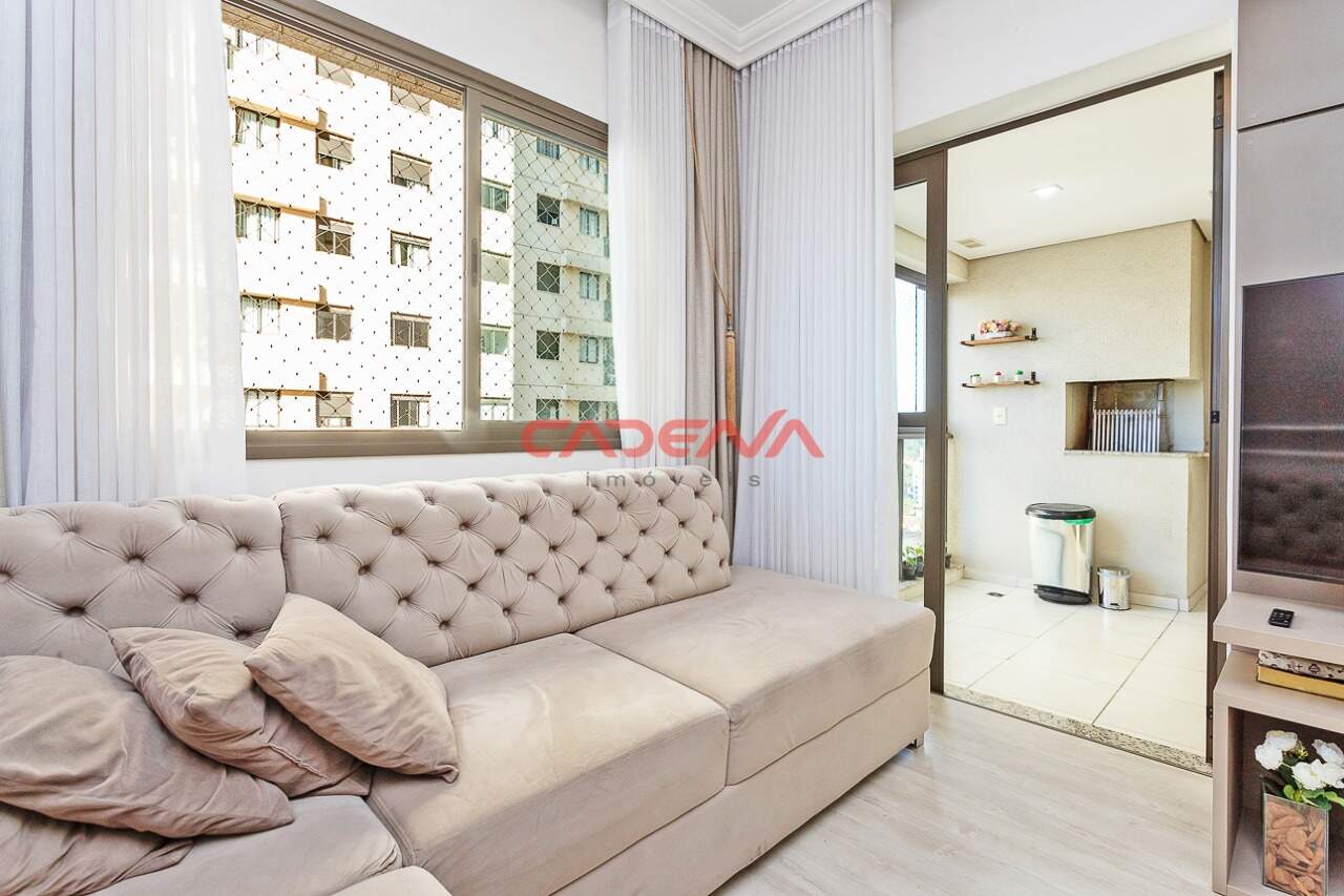 Apartamento à venda no Capão Raso: 