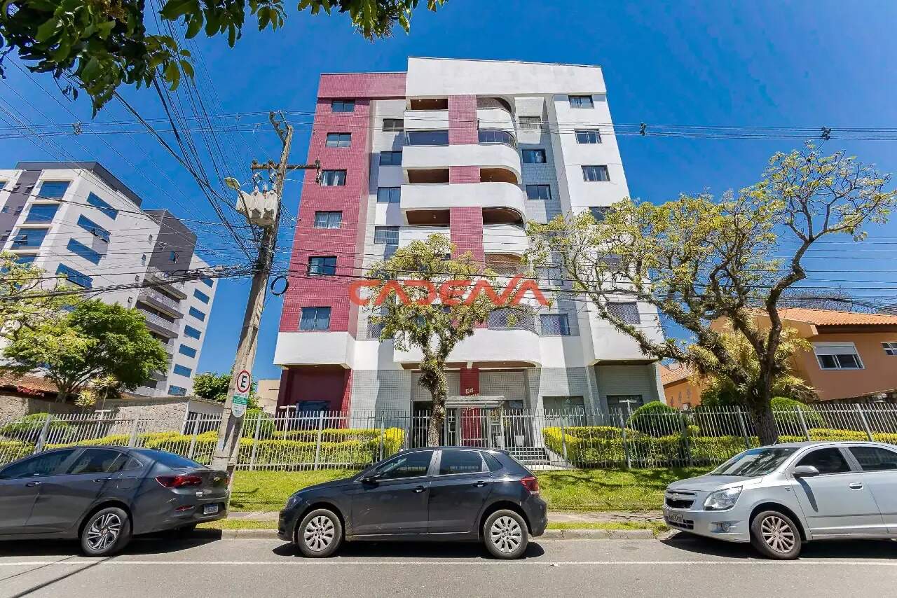 Apartamento à venda no Bacacheri: