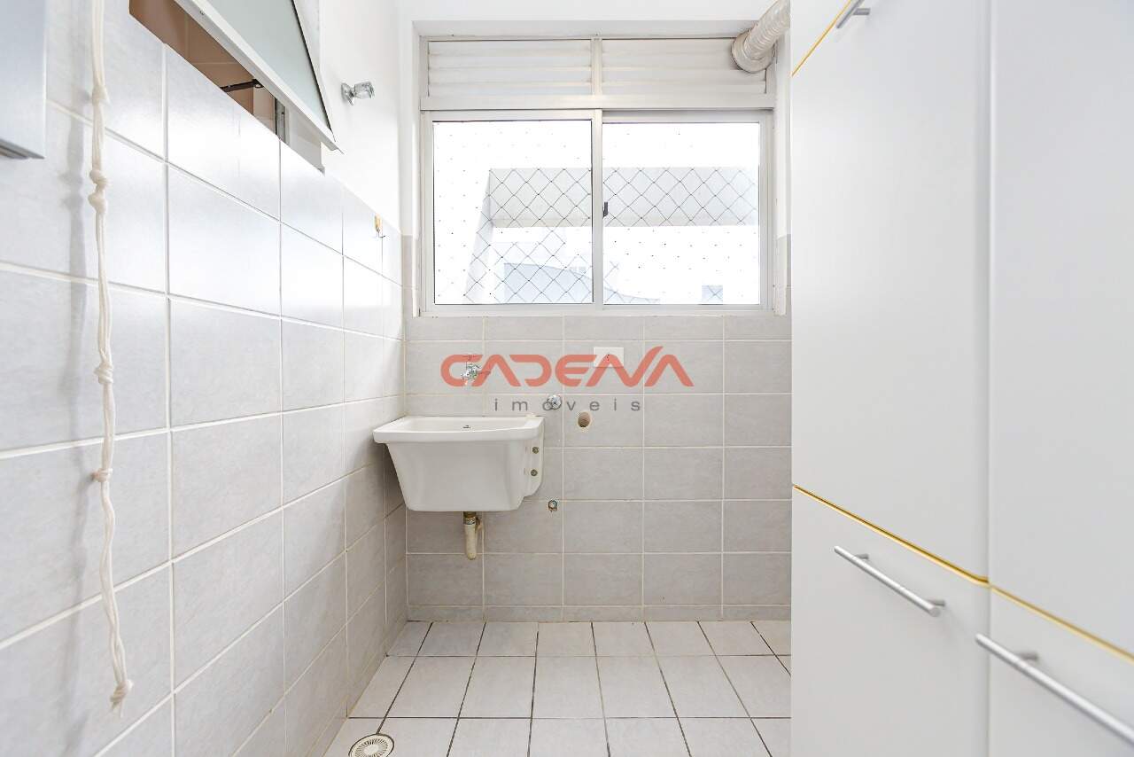 Apartamento à venda no Cabral: