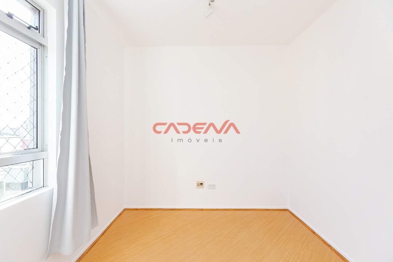 Apartamento à venda no Cabral: