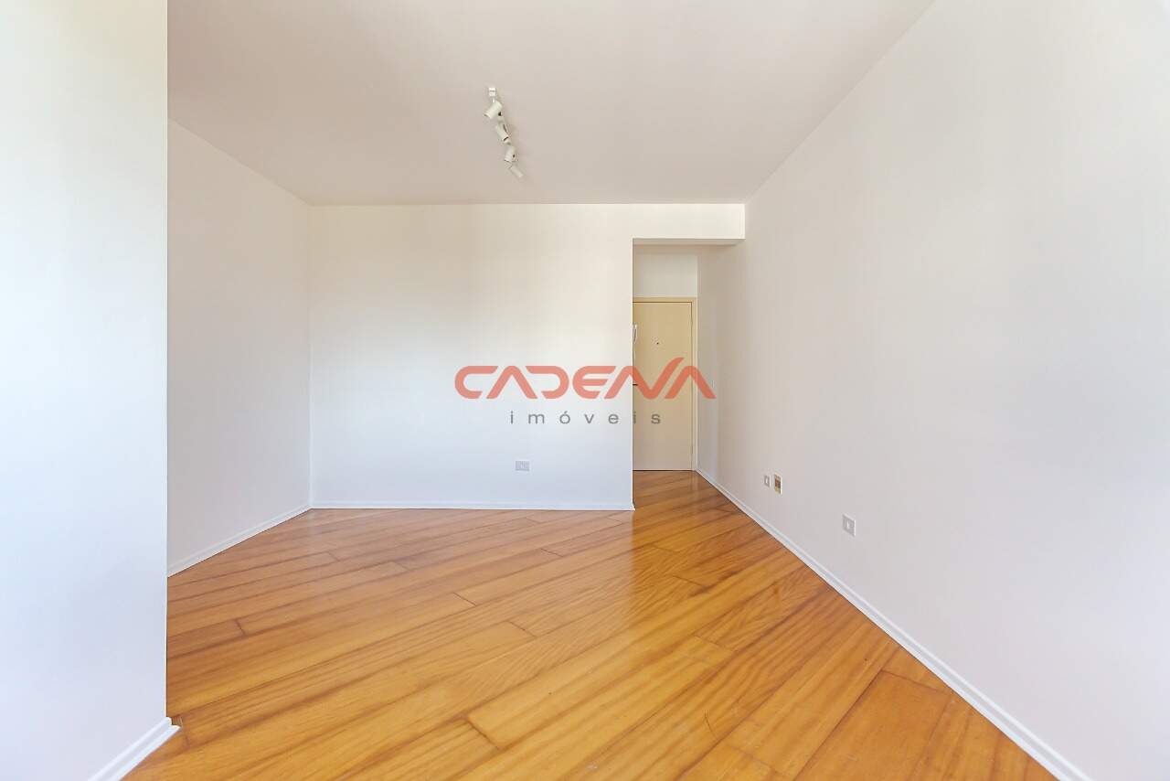 Apartamento à venda no Cabral: