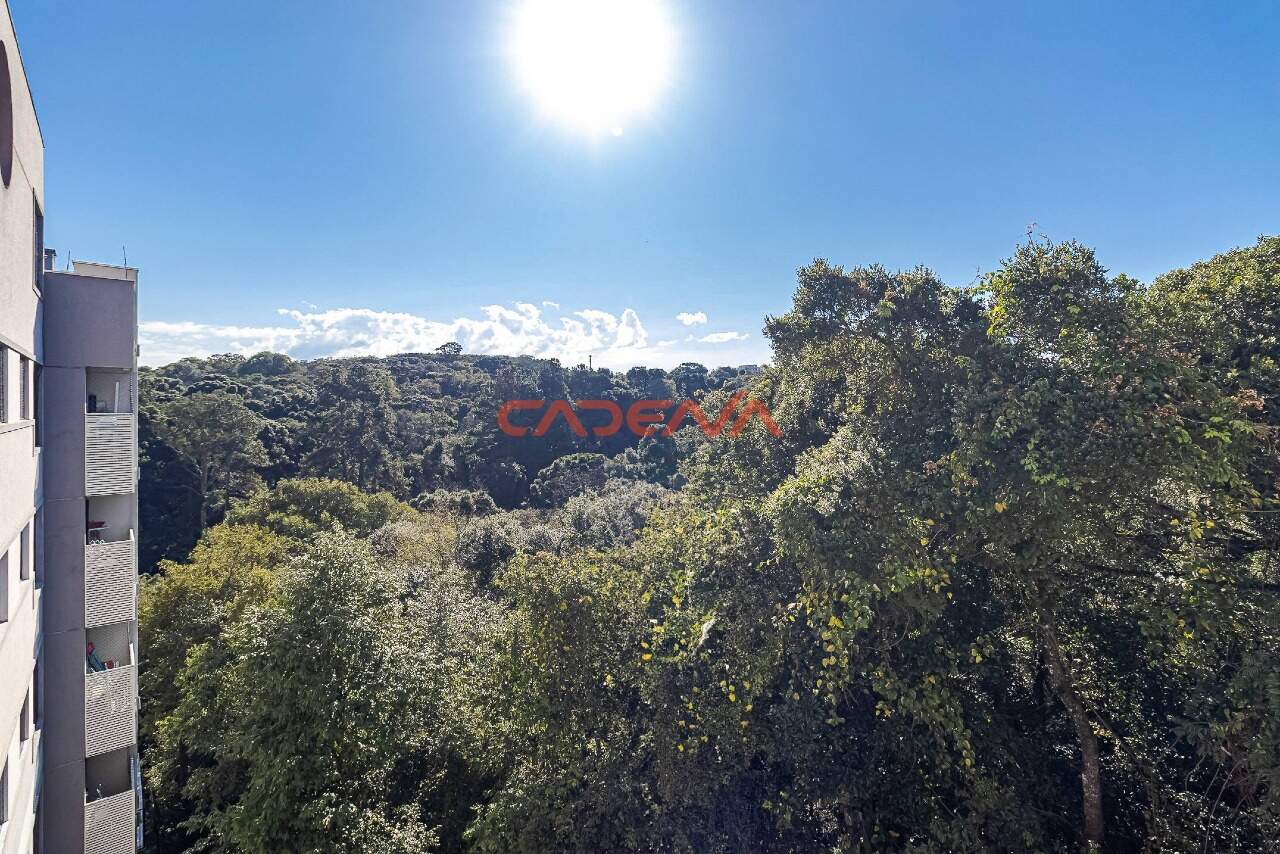 Apartamento à venda no Santo Inácio: 
