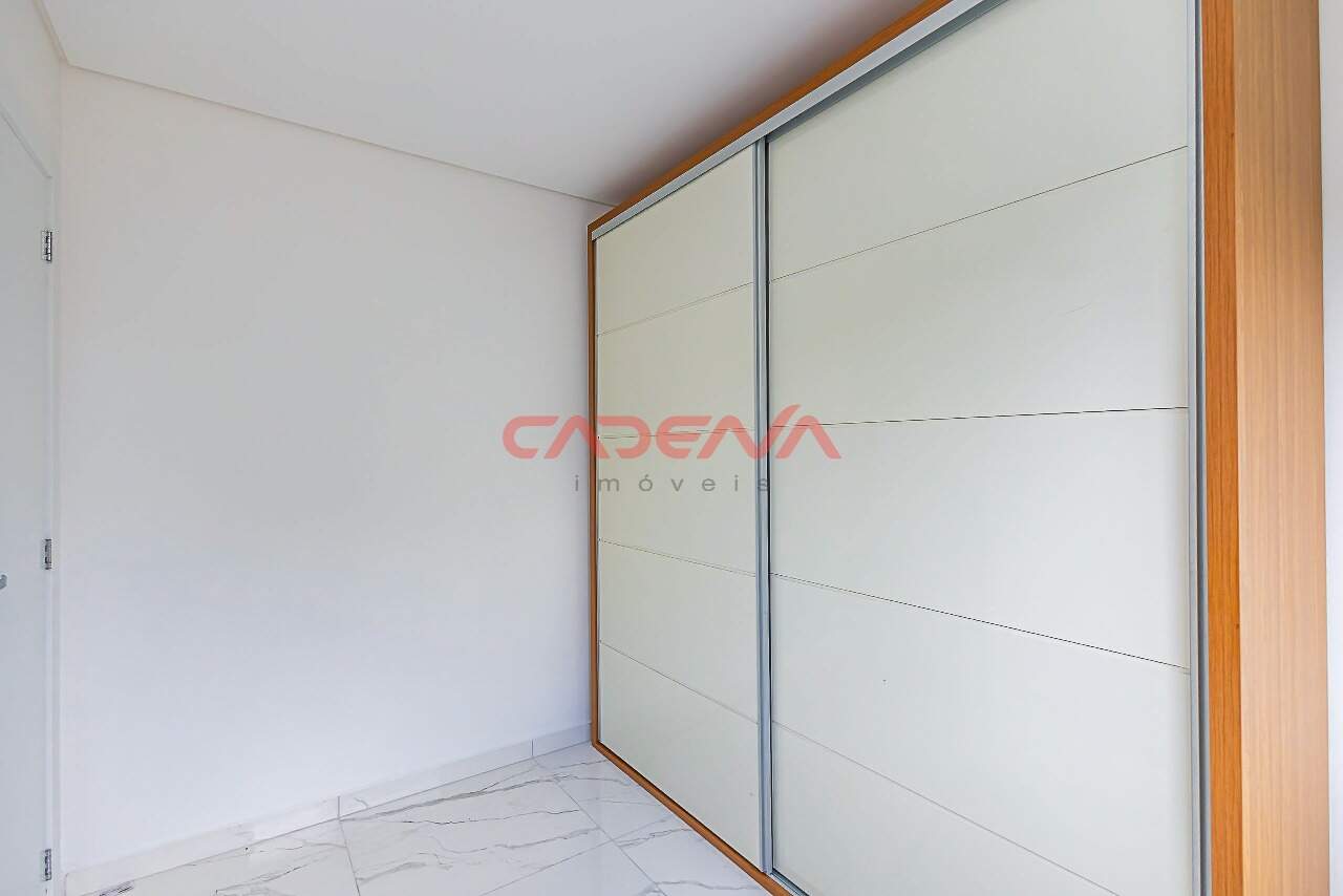 Apartamento à venda no Portão: 