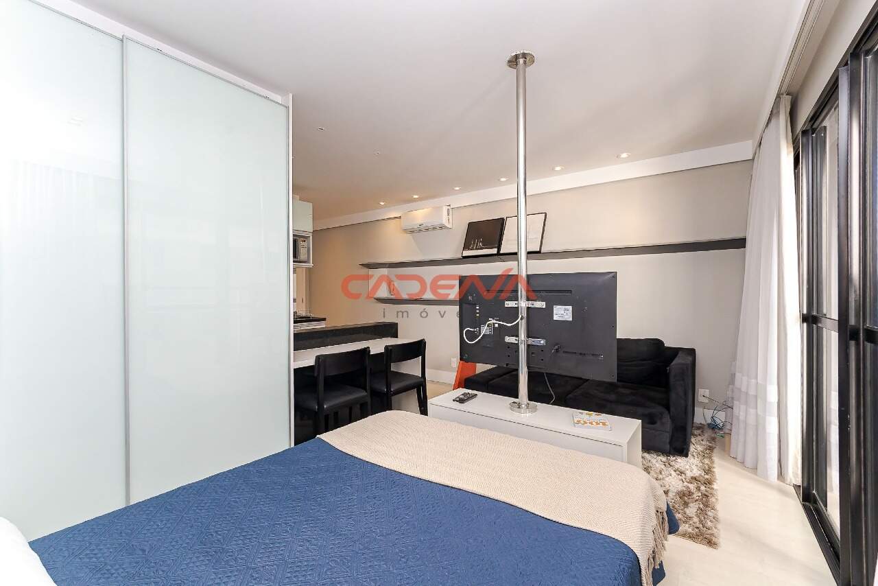 Apartamento à venda no Champagnat: 