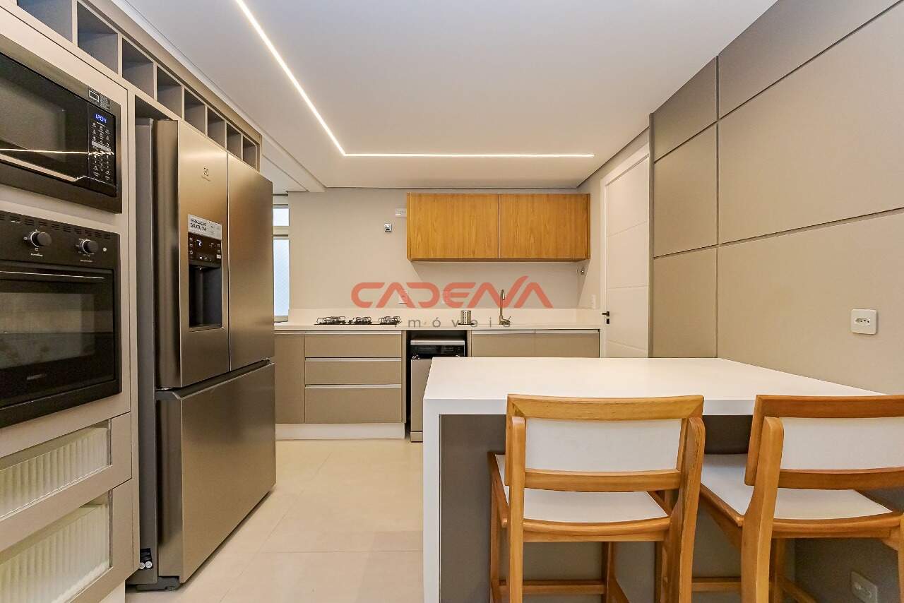 Apartamento à venda no Batel: