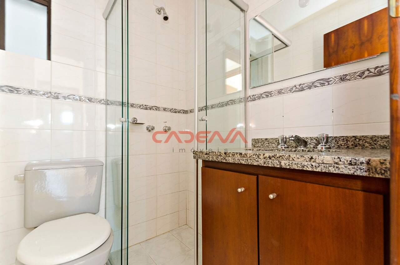 Apartamento para aluguel no Centro Cívico:
