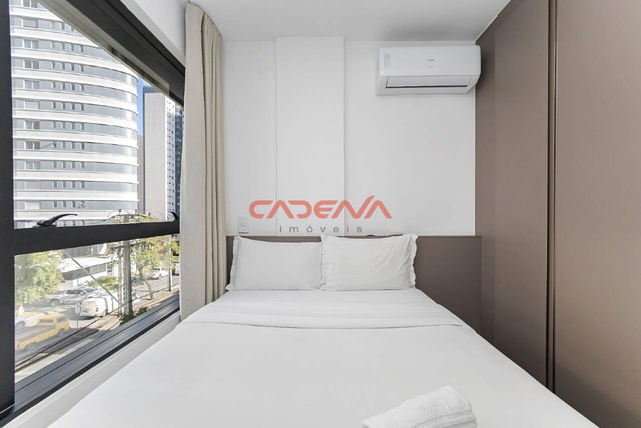 Apartamento para aluguel no Alto da Glória: 