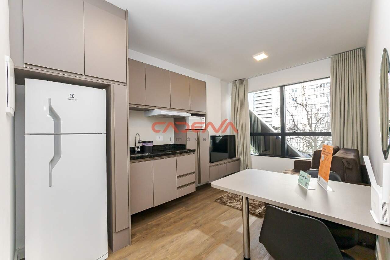 Apartamento para aluguel no Alto da Glória: 