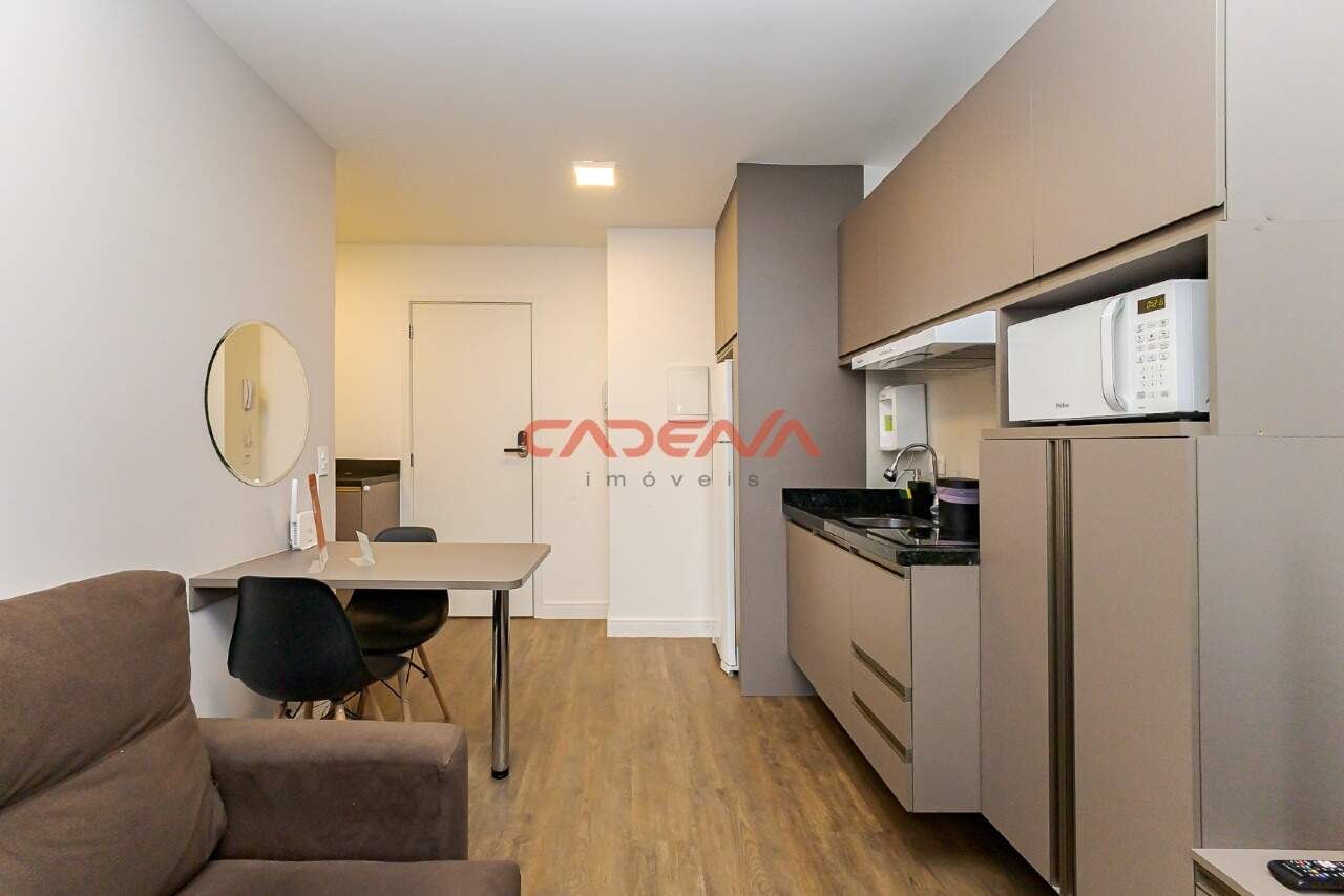 Apartamento para aluguel no Alto da Glória: 