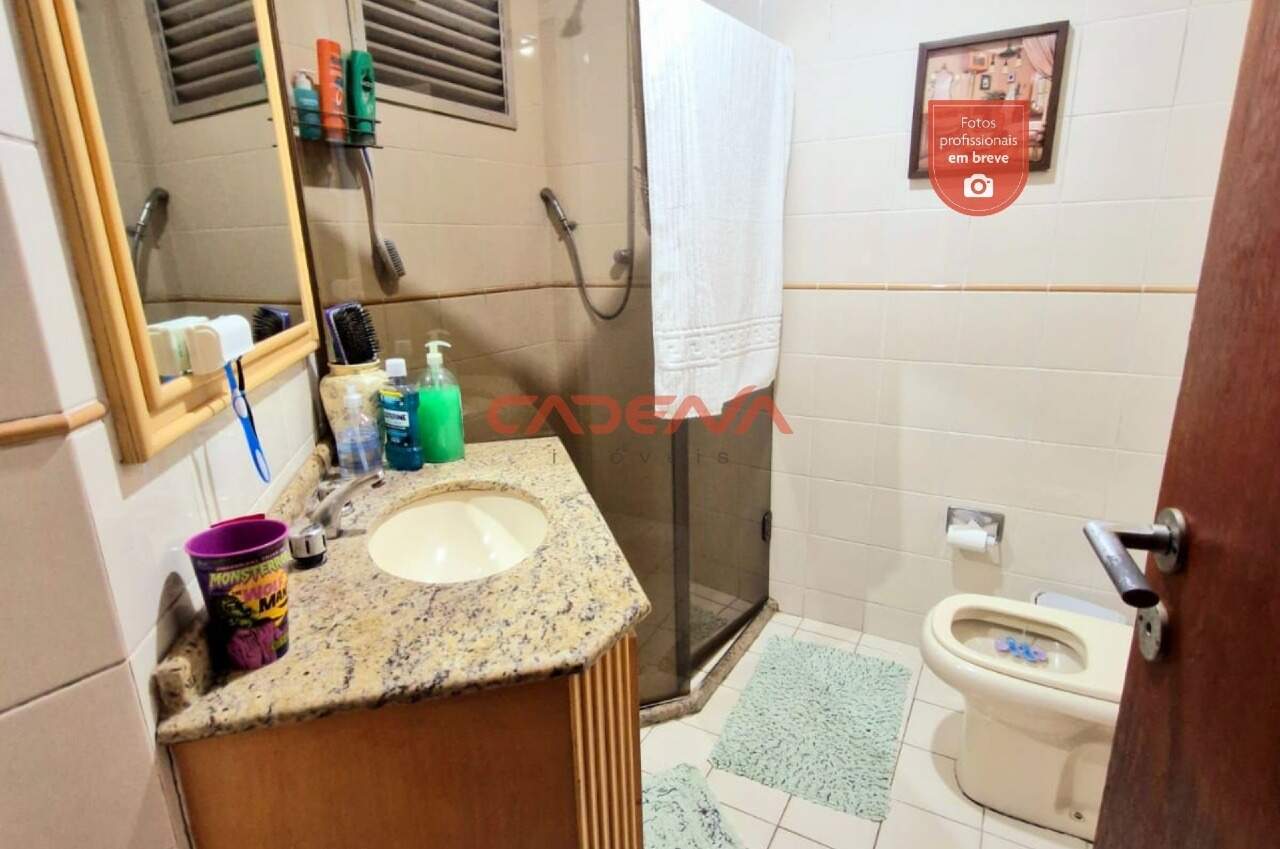 Apartamento à venda no Cabral: 