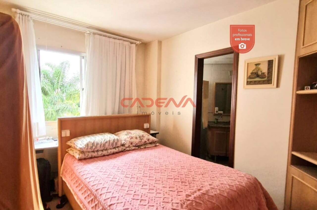 Apartamento à venda no Cabral: 