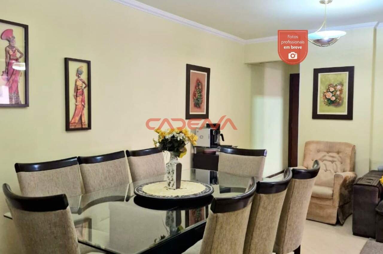 Apartamento à venda no Cabral: 