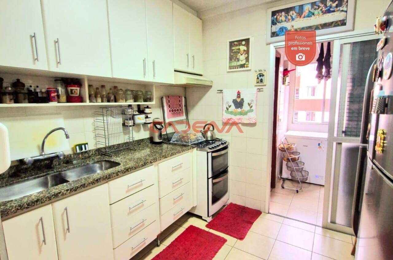 Apartamento à venda no Cabral: 