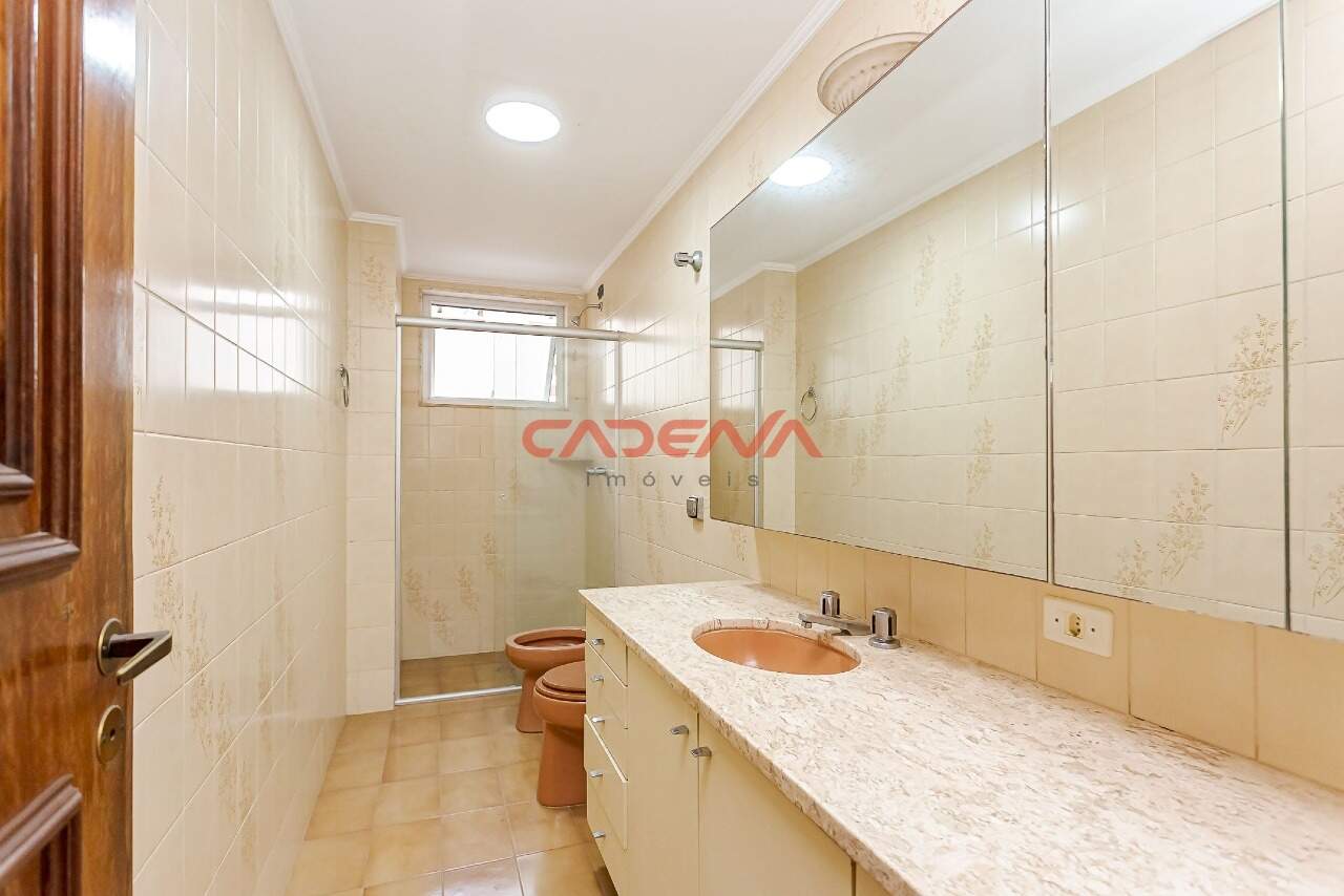 Apartamento à venda no Batel: