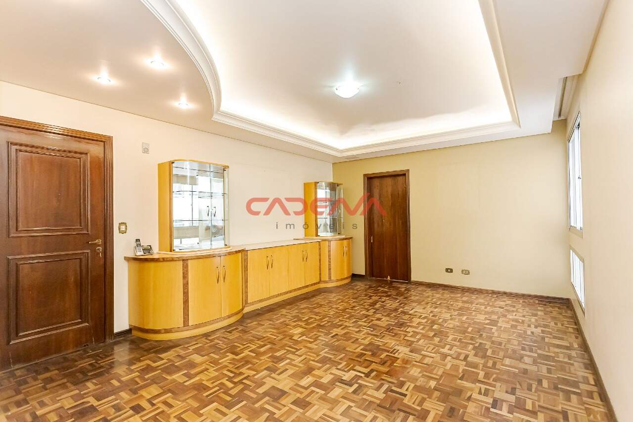 Apartamento à venda no Batel: