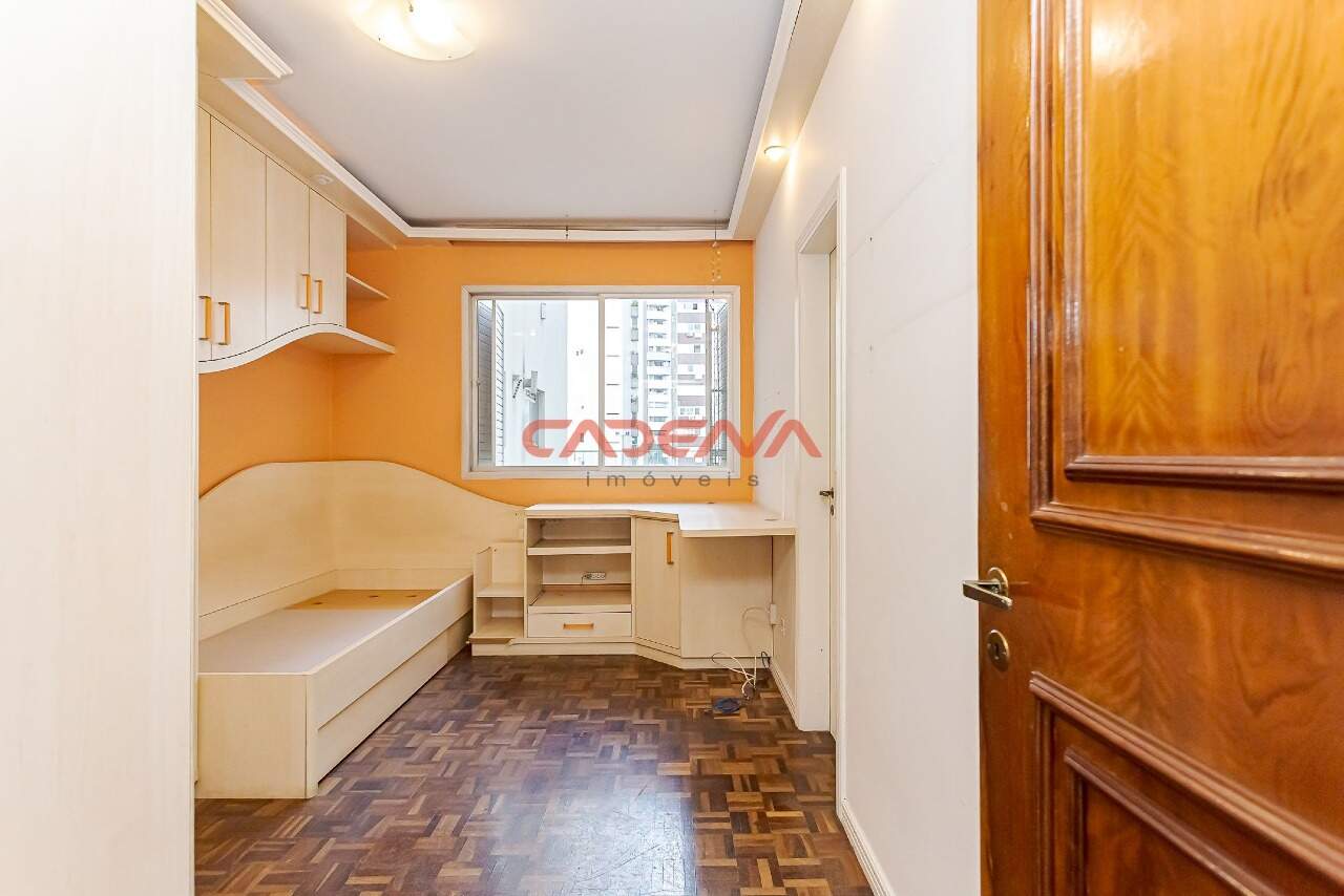 Apartamento à venda no Batel: