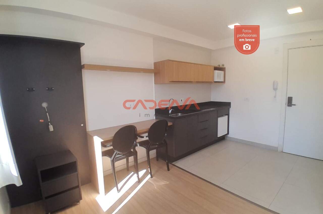 Studio para aluguel no Mercês: 
