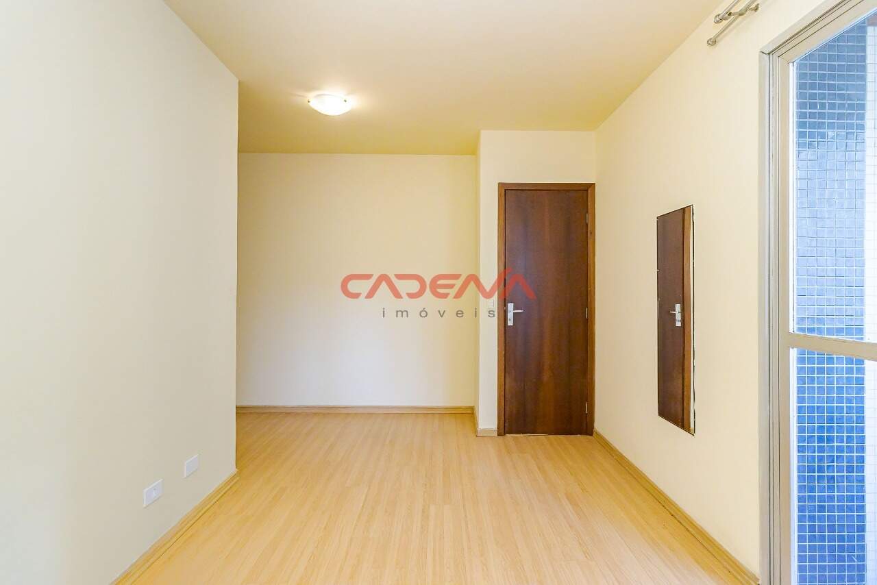 Apartamento para aluguel no Água Verde: 