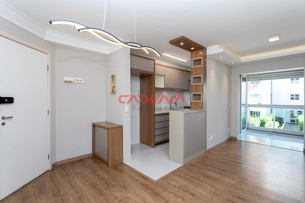 Apartamento para aluguel no Campo Comprido: 