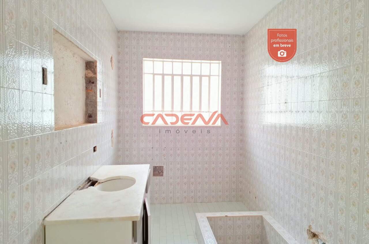 Casa comercial para aluguel no Alto da Rua XV: