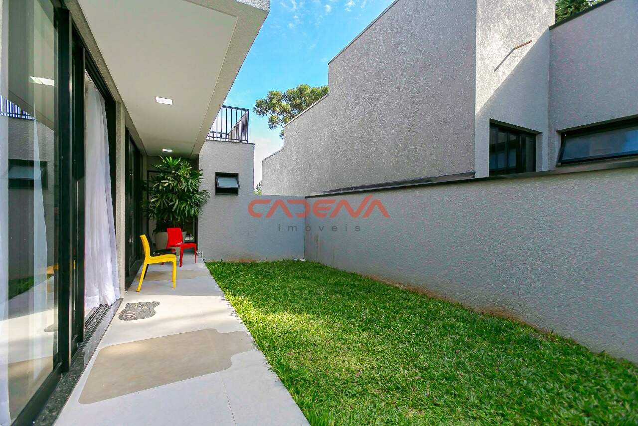Casa em condomínio fechado para aluguel no Taboão: 