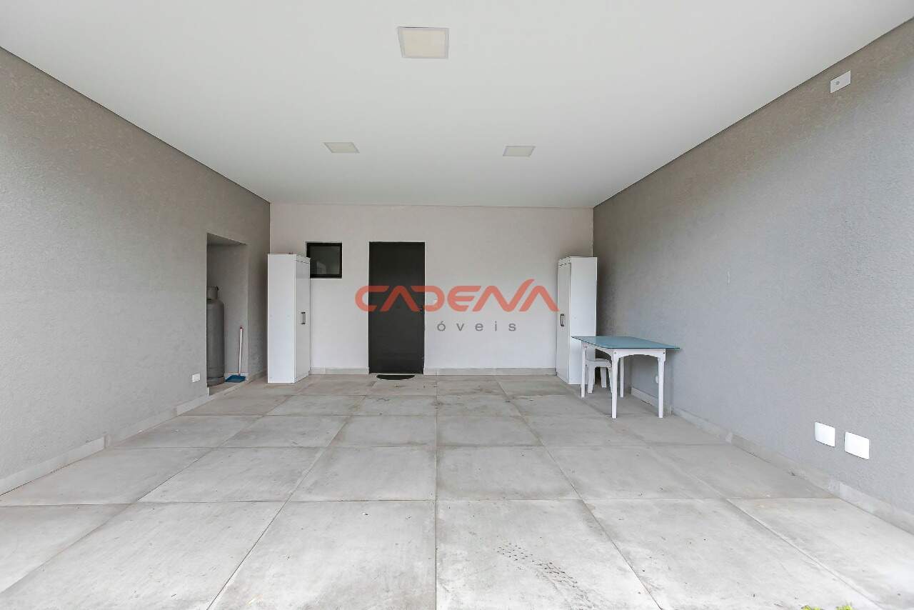 Casa em condomínio fechado para aluguel no Taboão: 