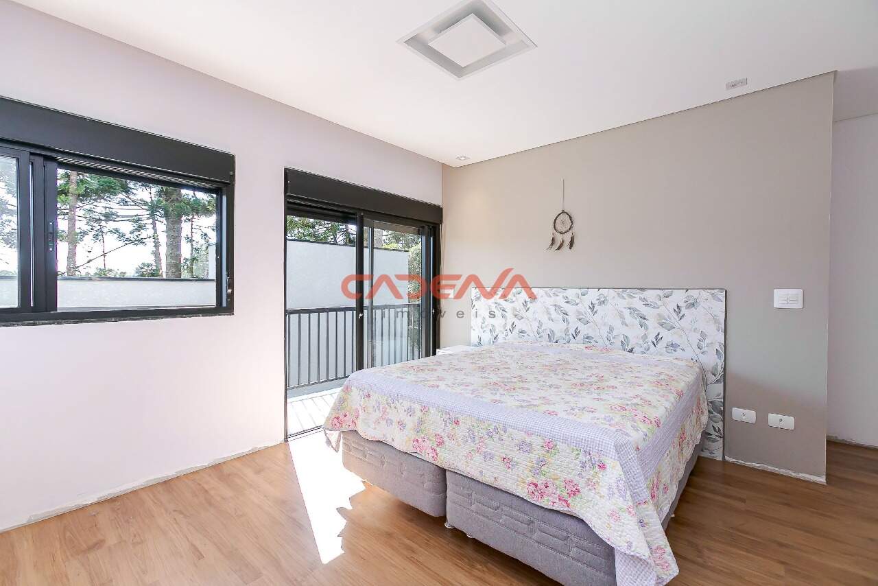 Casa em condomínio fechado para aluguel no Taboão: 
