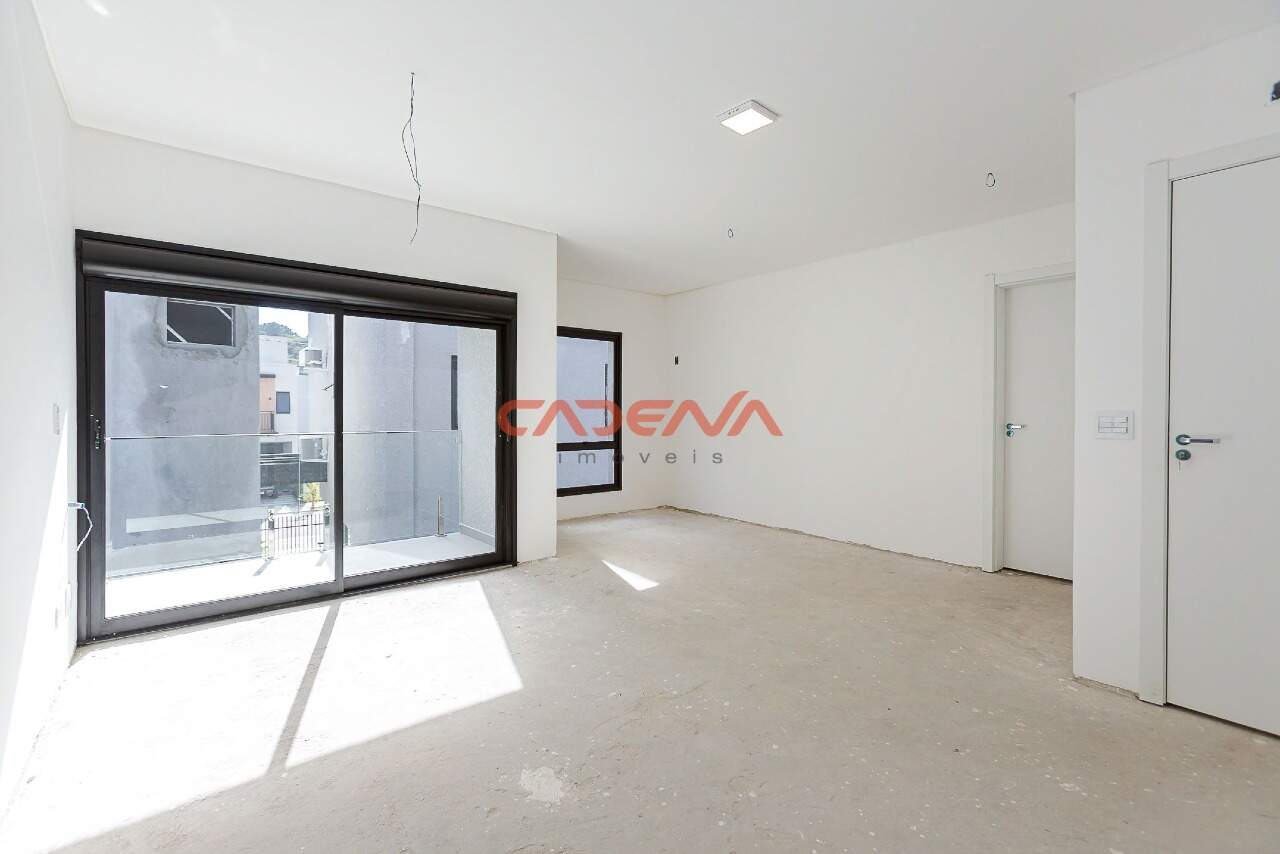Casa à venda no Santa Cândida: 