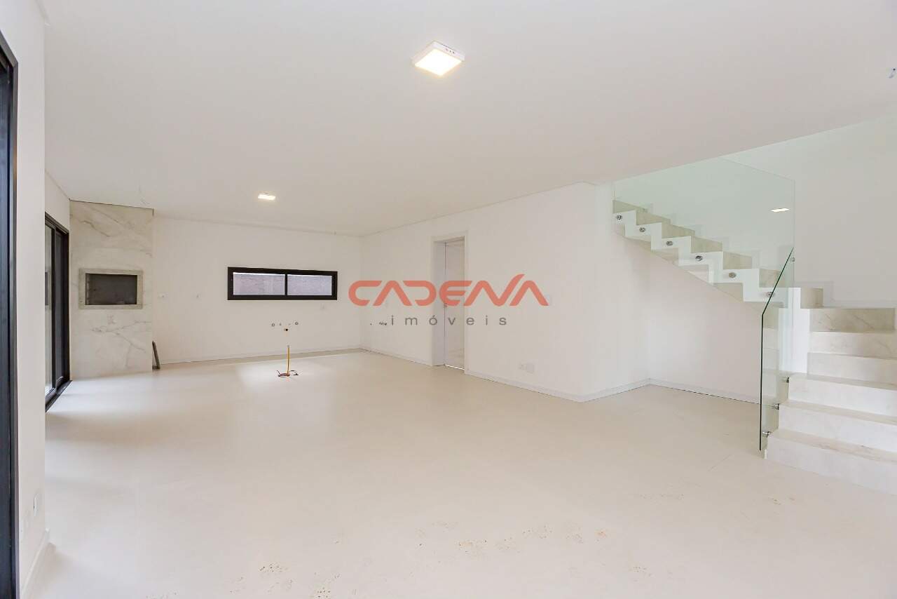 Casa à venda no Santa Cândida: 