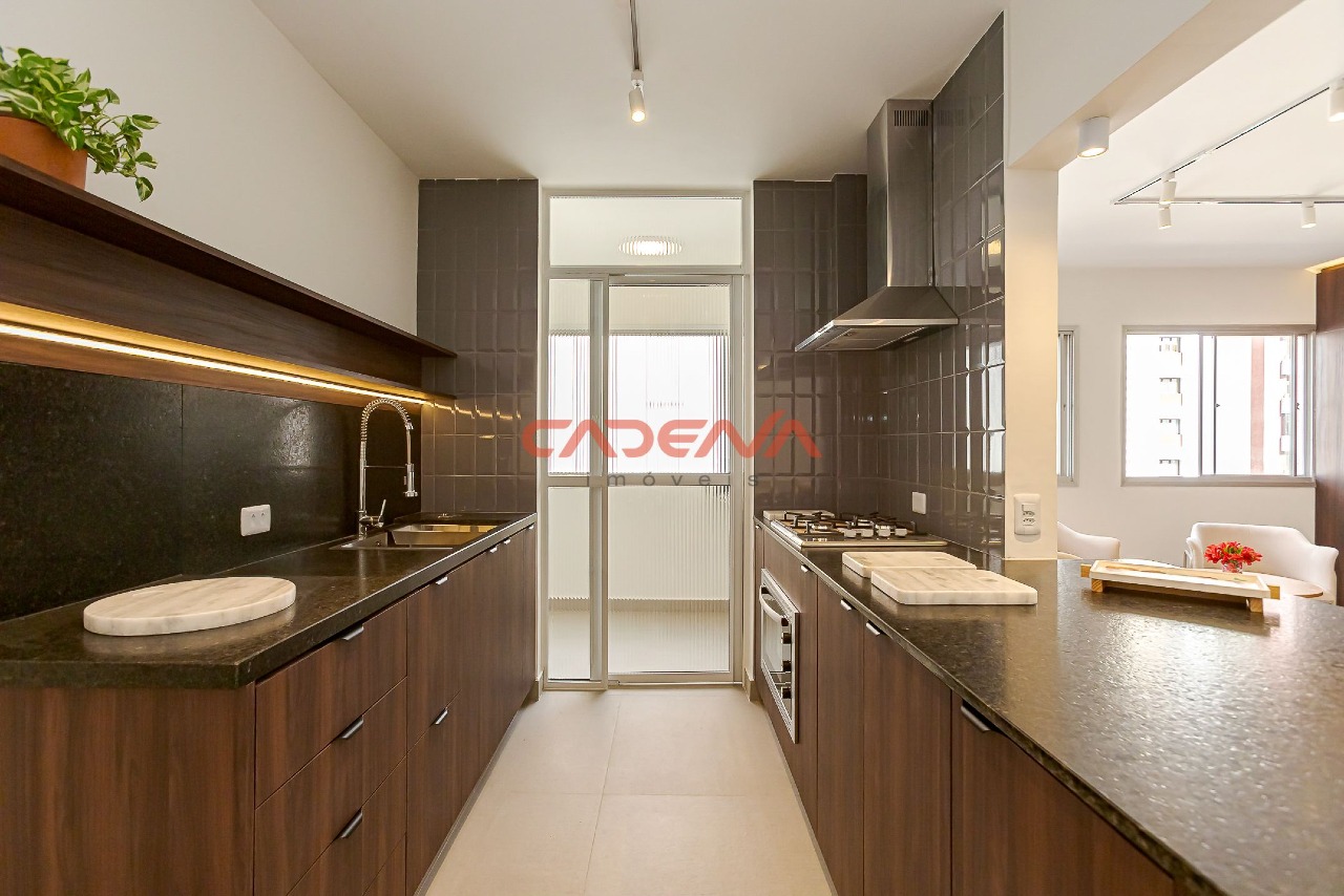 Apartamento à venda no Batel: