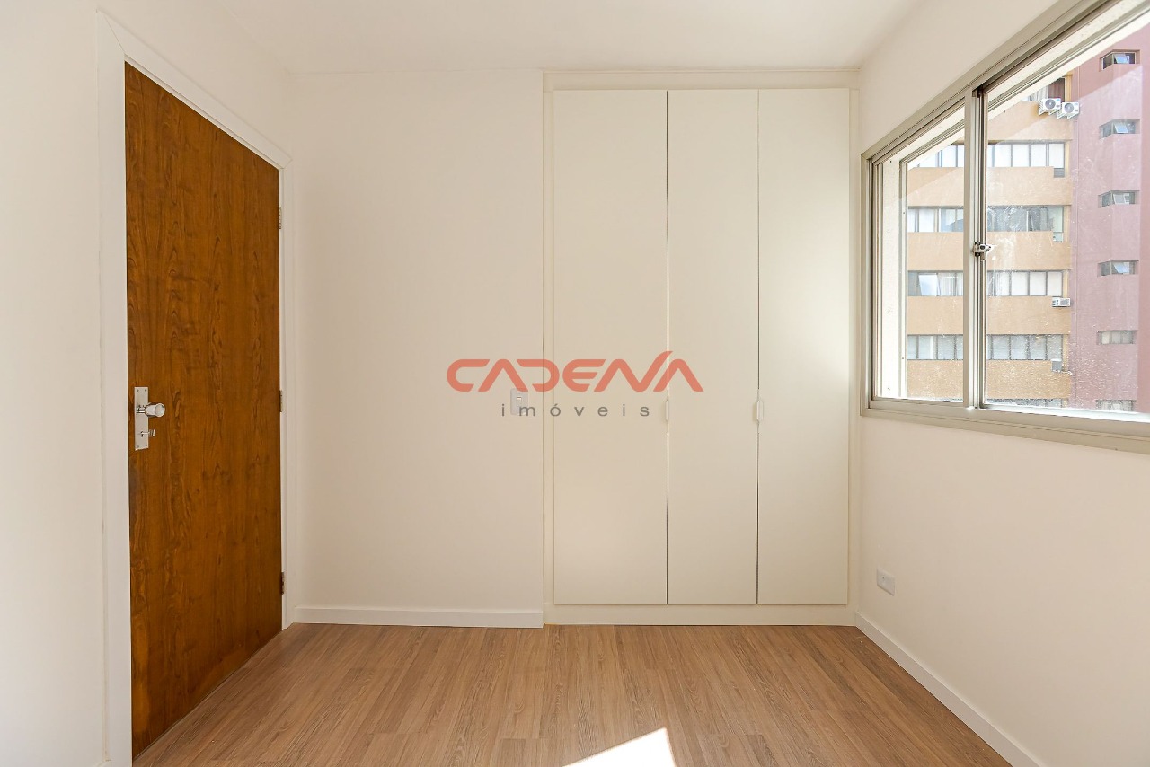 Apartamento à venda no Batel: