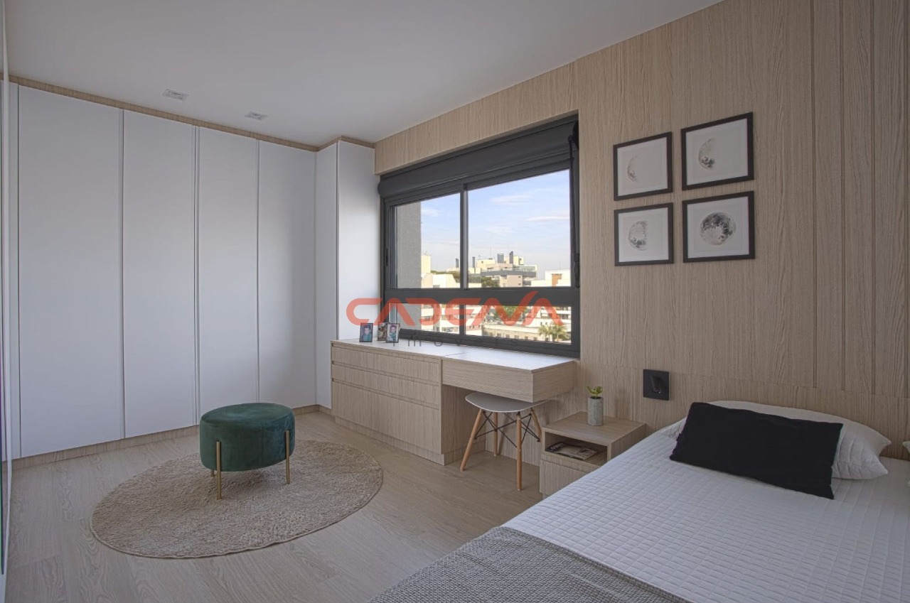 Apartamento à venda no Mercês: 