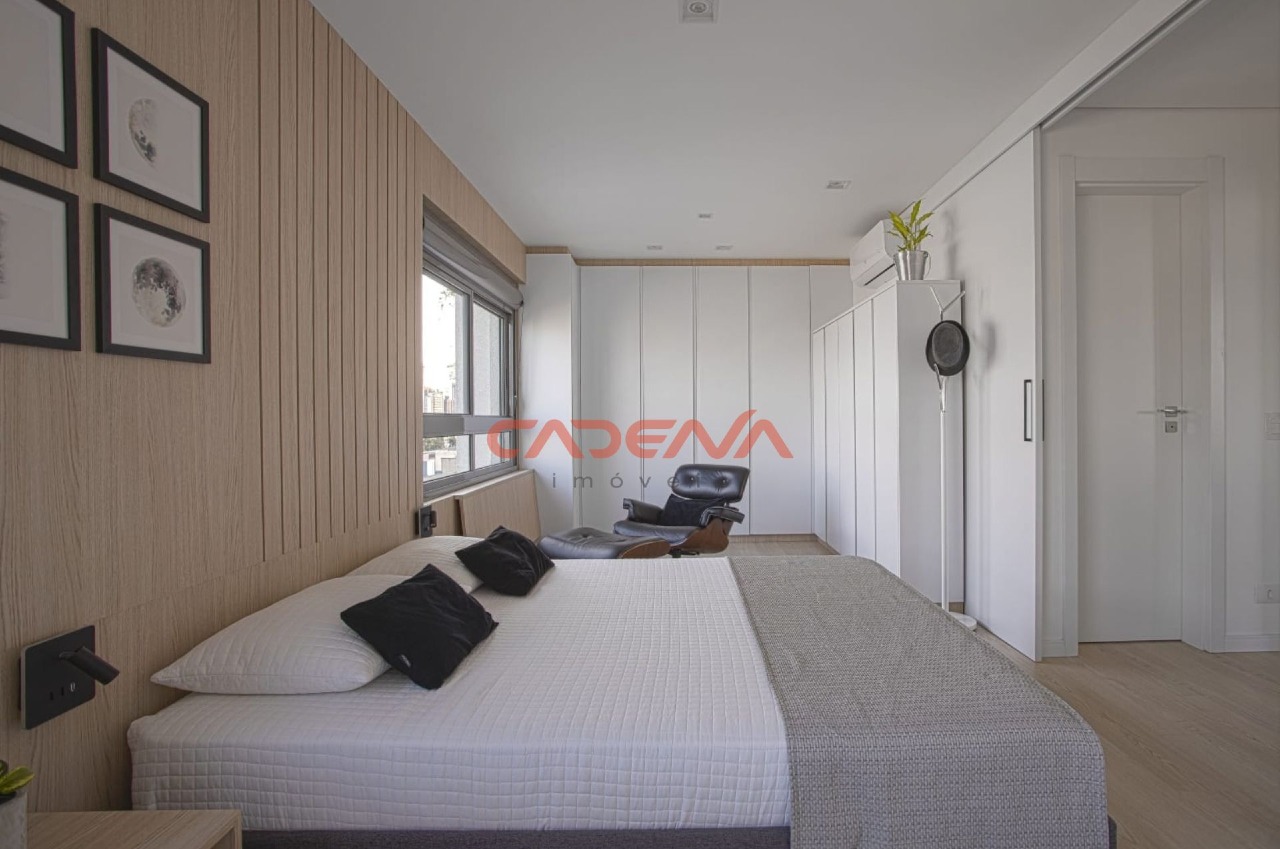 Apartamento à venda no Mercês: 