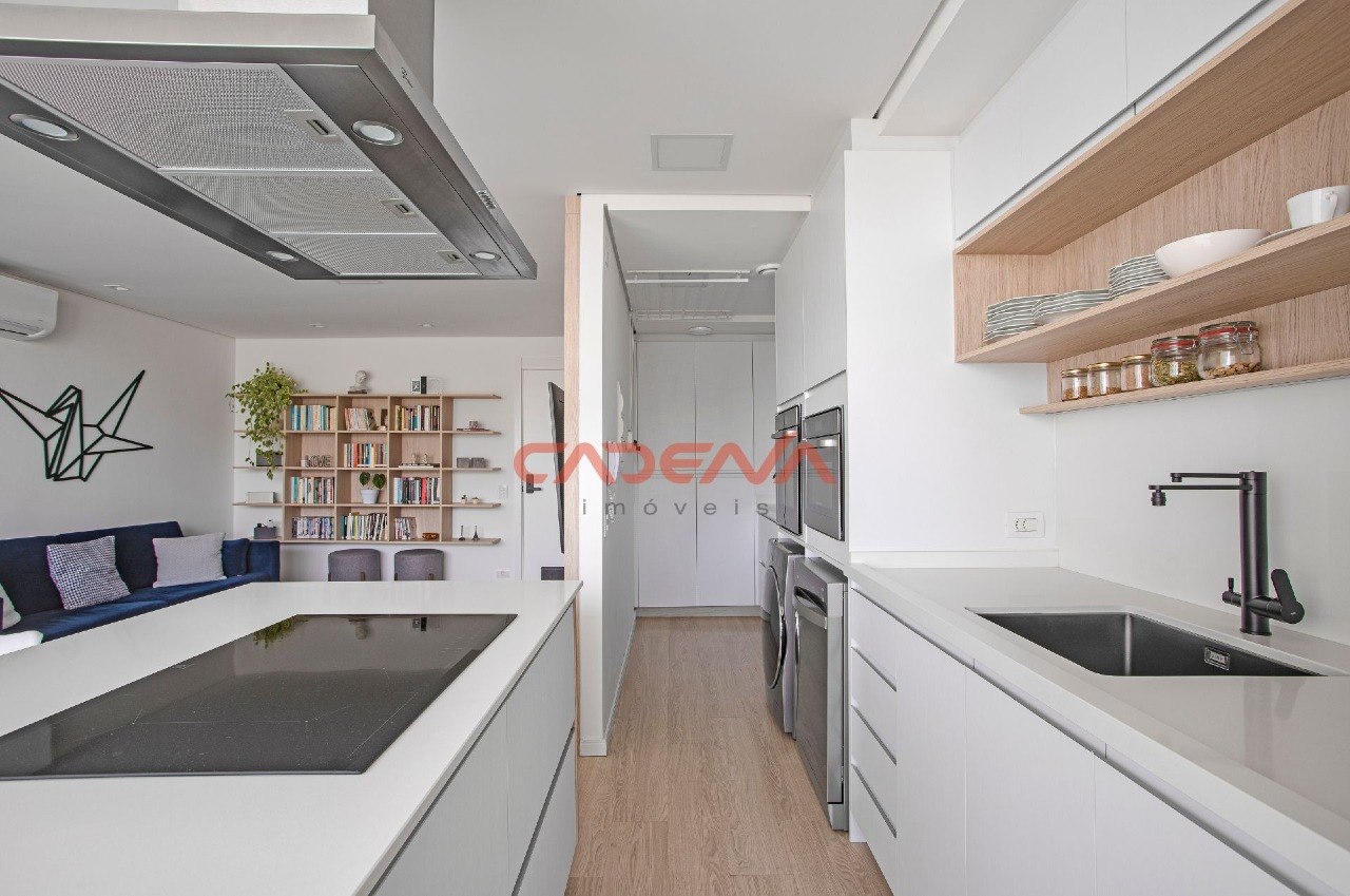 Apartamento à venda no Mercês: 