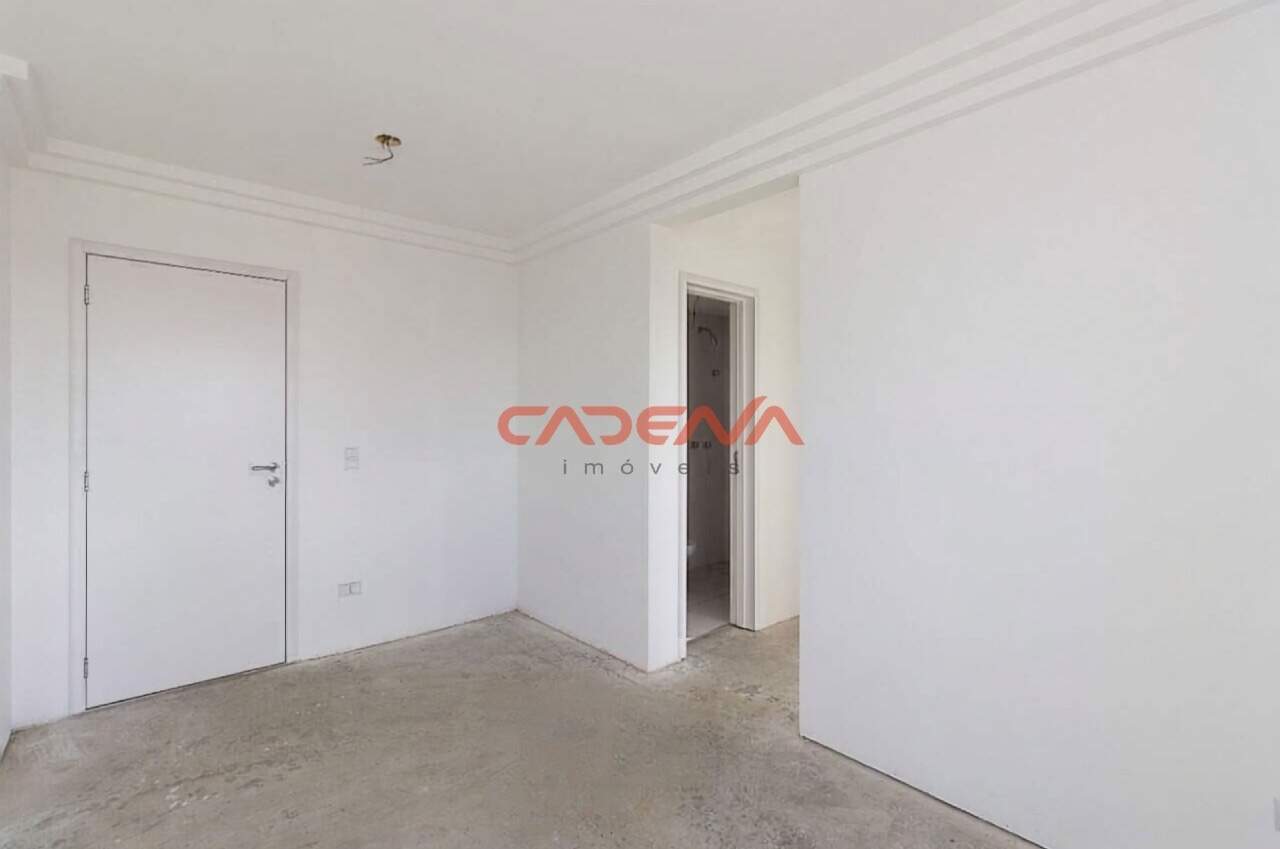 Apartamento à venda no Pinheirinho: 