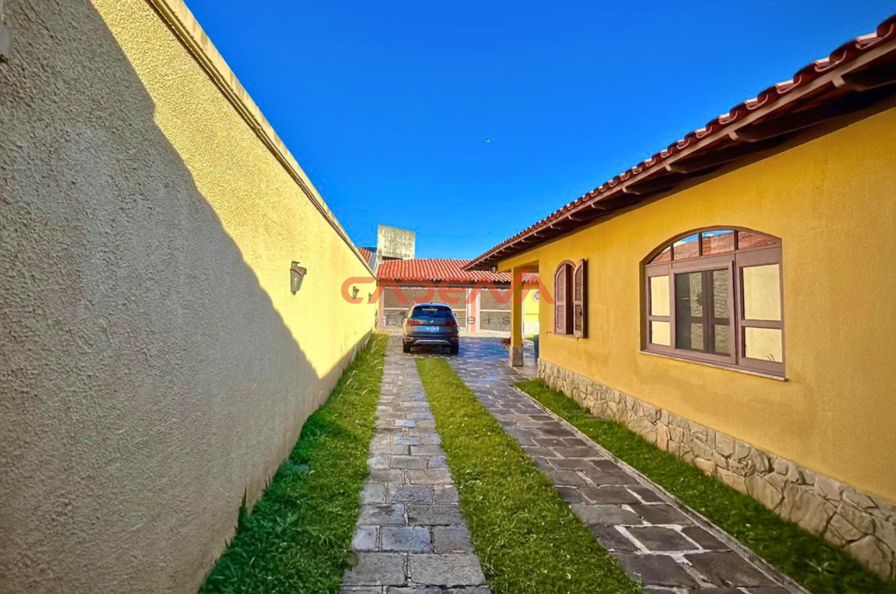 Casa à venda no Bairro Alto: 