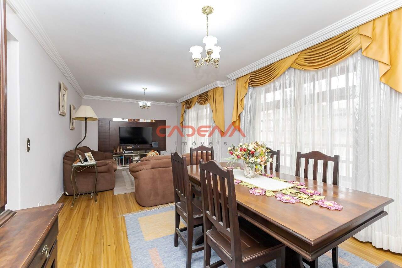 Casa à venda no Jardim das Américas: 