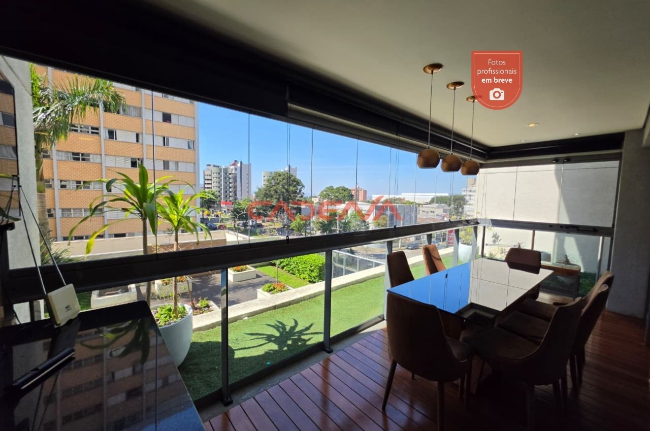 Apartamento para aluguel no Batel: 