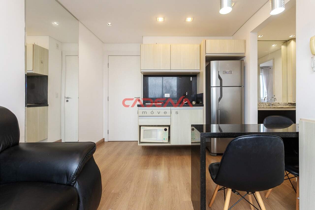 Apartamento para aluguel no Juvevê: 