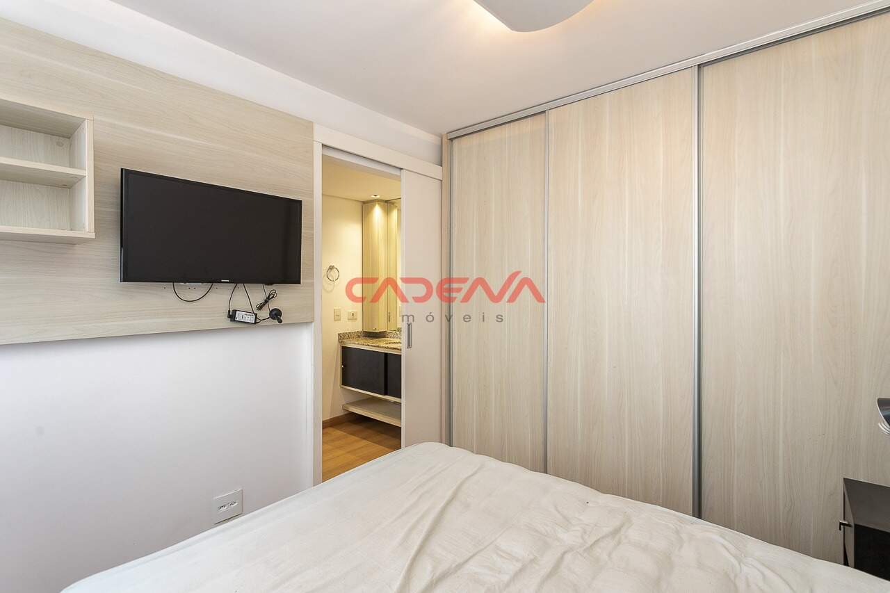 Apartamento para aluguel no Juvevê: 