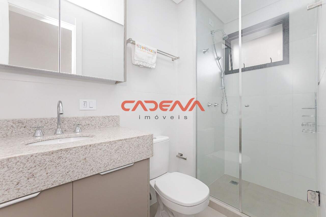 Apartamento para aluguel no Batel: 