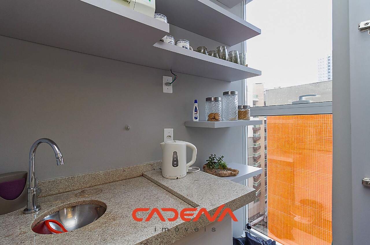 Conjunto comercial para aluguel no Centro: 