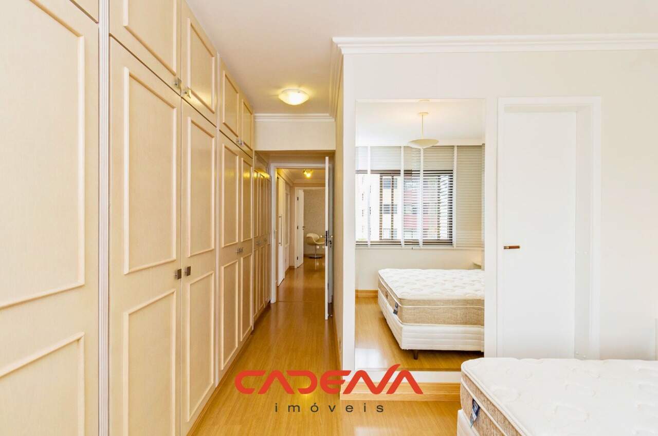 Apartamento para aluguel no Batel: 